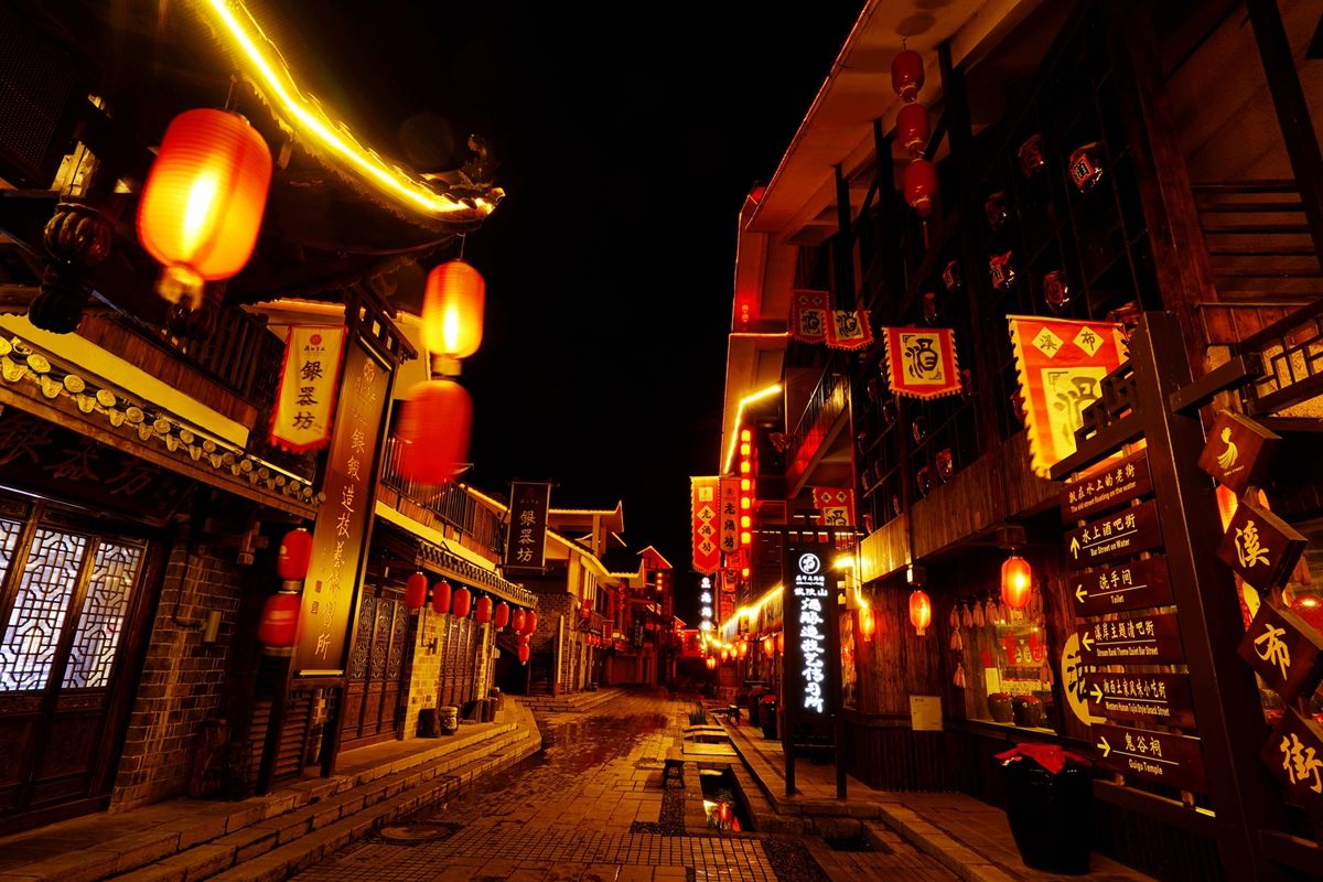 德诺尔组织旅游
